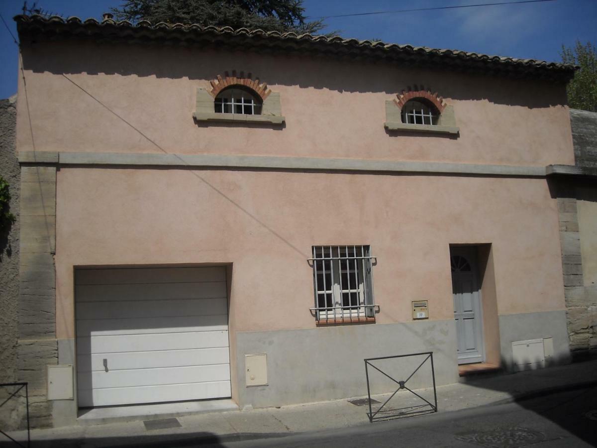 Вилла Maison De Ville Aux Couleurs Provencales. Карпантра Экстерьер фото